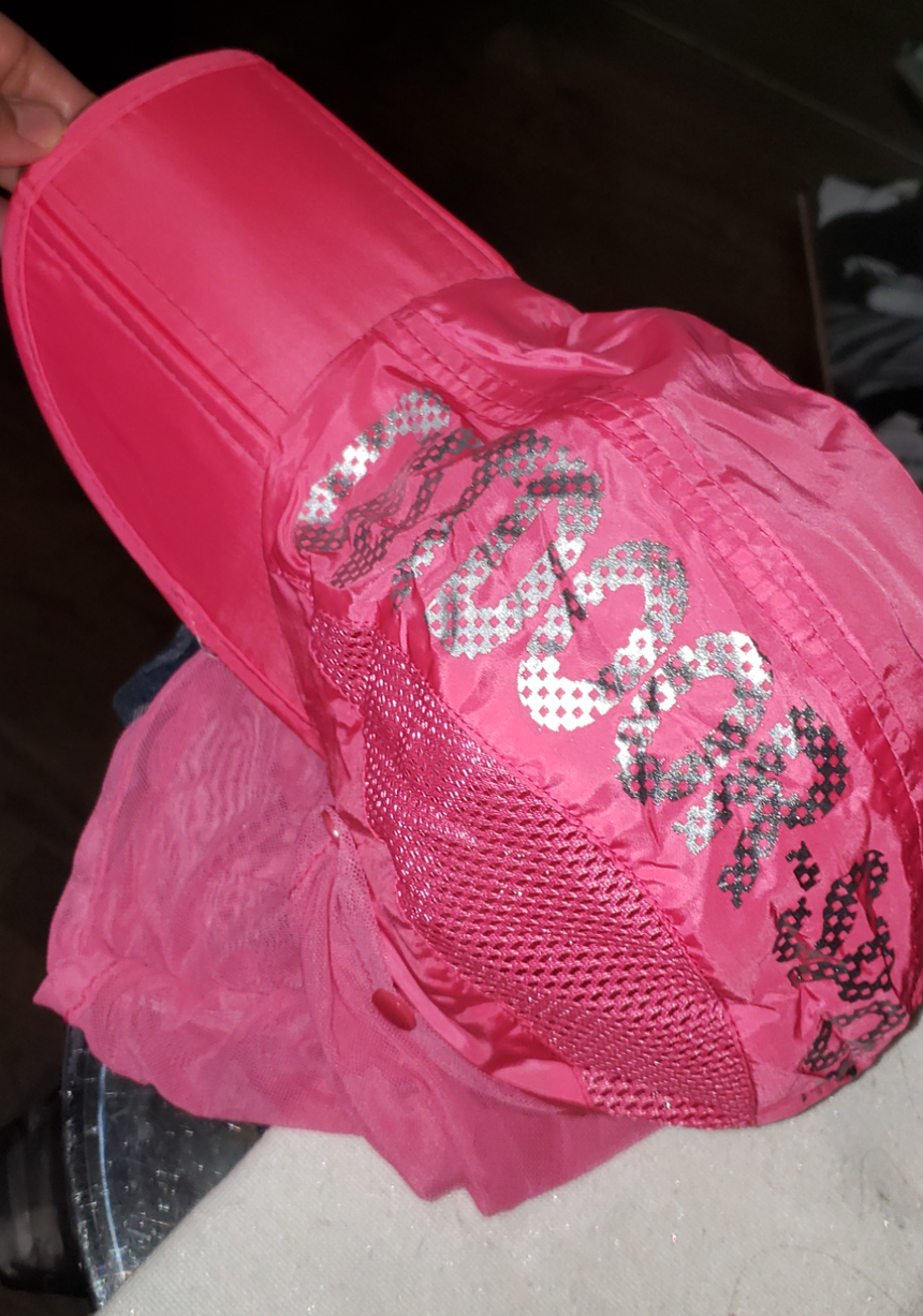 Outdoor Sport Cap Neon Pink Cap with Face Covering Mesh